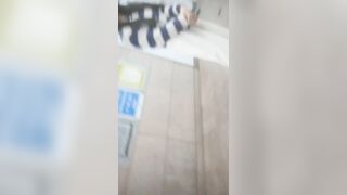 비상구 계단에서 20살 존예 입보녀