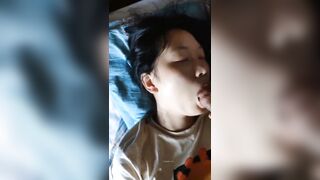 어리지만 열심히 빨기