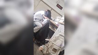 2025年最新トイレ盗撮【ドキドキトイレ盗撮】トイレでひっくり返って詰まったら発見、天然白虎 34V ipcam (4)