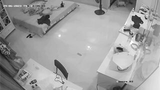 【 破解摄像头】破解家庭摄像头居家 走光露点精彩瞬间[某房原版] china ipcam 1 (17)