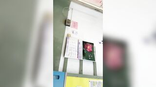 台湾TP 女教師のスカートと胸元を隠し撮り 12V【とある部屋のオリジナル版】 ipcam (2)