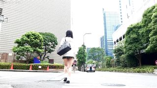 無防備激カワ○K！ハミケツ極小パンツちゃんはベンチM字開脚パンツ見られても気にしない！_TPC-030 jav jvip ipcam 3