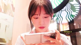 내 친구가 그 한국년이랑 박아대는 거 생중계해준대 korean porn vip