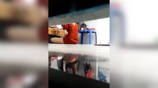【「悪徳家主」シリーズ：ティーザー版 ❤️ リアルこそが真髄】家主が密かに盗撮――美しい女性入居者の入浴、着替え、自慰、そして毎日の「お持ち帰 toilet 3 03