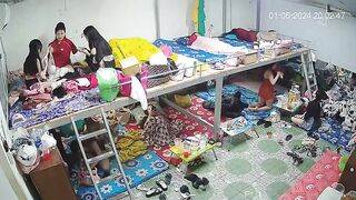 最新ハック流出：ウェブカメラ盗撮映像 ❤️ 多角度からの覗き見 — 寮で着替えるクラブホステスたちを隠し撮り（美女たちの競演） ipcam 1 29