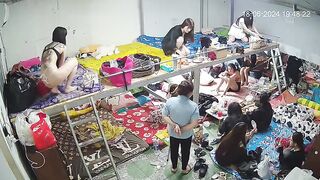 最新ハック流出：ウェブカメラ盗撮映像 ❤️ 多角度からの覗き見 — 寮で着替えるクラブホステスたちを隠し撮り（美女たちの競演） ipcam 3 26