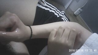 (한국야동) 남사친 대딸해주는 아디다스 반바지녀 korean porn vip