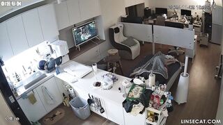 [신작] 경기도의 한 사진 스튜디오에서 한 커플이 세 차례 성관계를 가졌다. 남성은 포르노 영상 속 남성 배우를 흉내 내며 발기한 korean porn vip ipcam